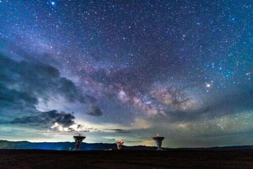 探索火星，实时全景！火星直播TV最新版免费大放送，立即下载体验火星之旅